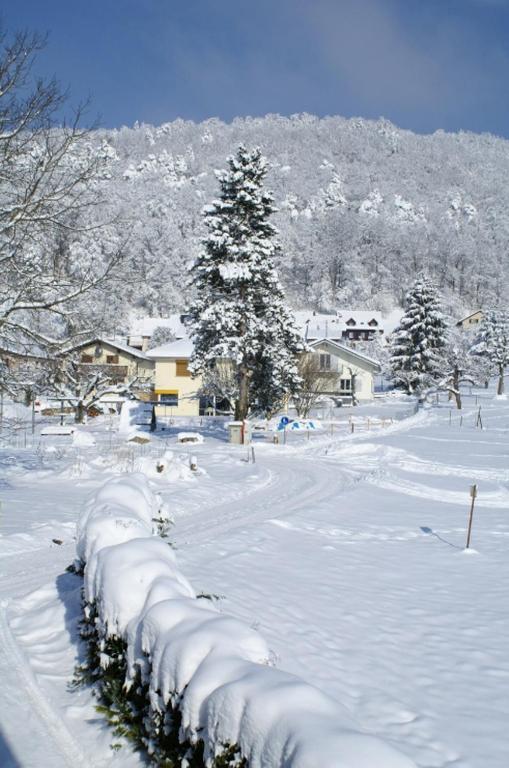 Vreni'S Gaestezimmer Himmelried Exterior photo